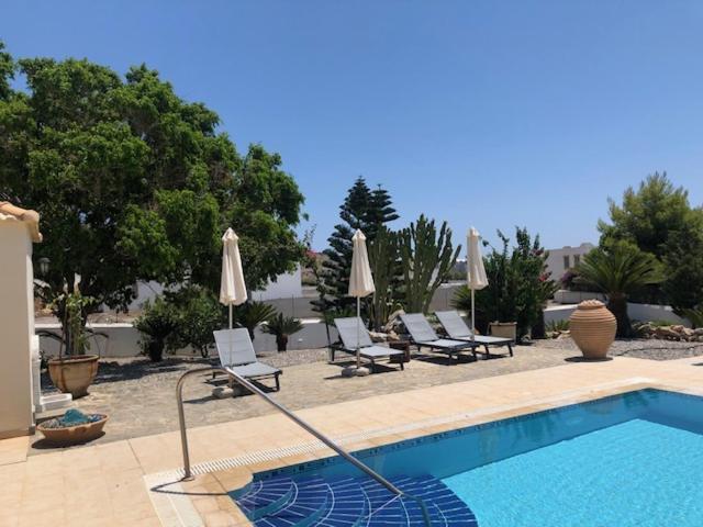 Luxury Ioannis Villa