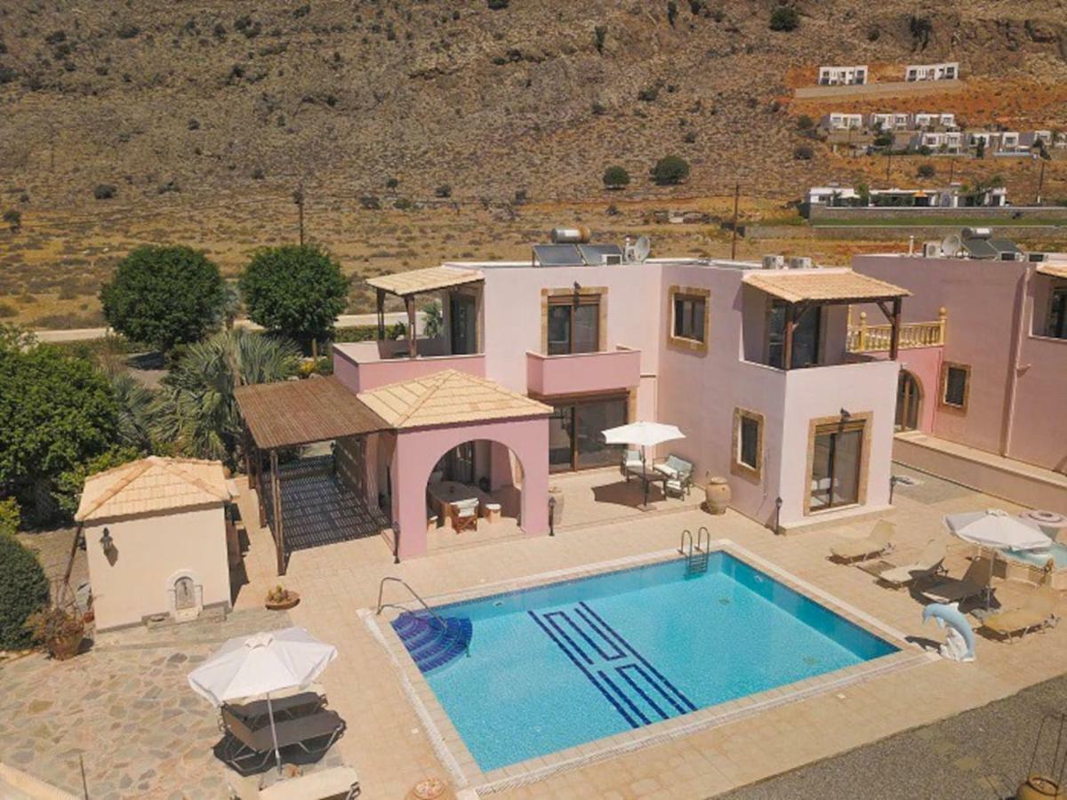 Luxury Ioannis Villa